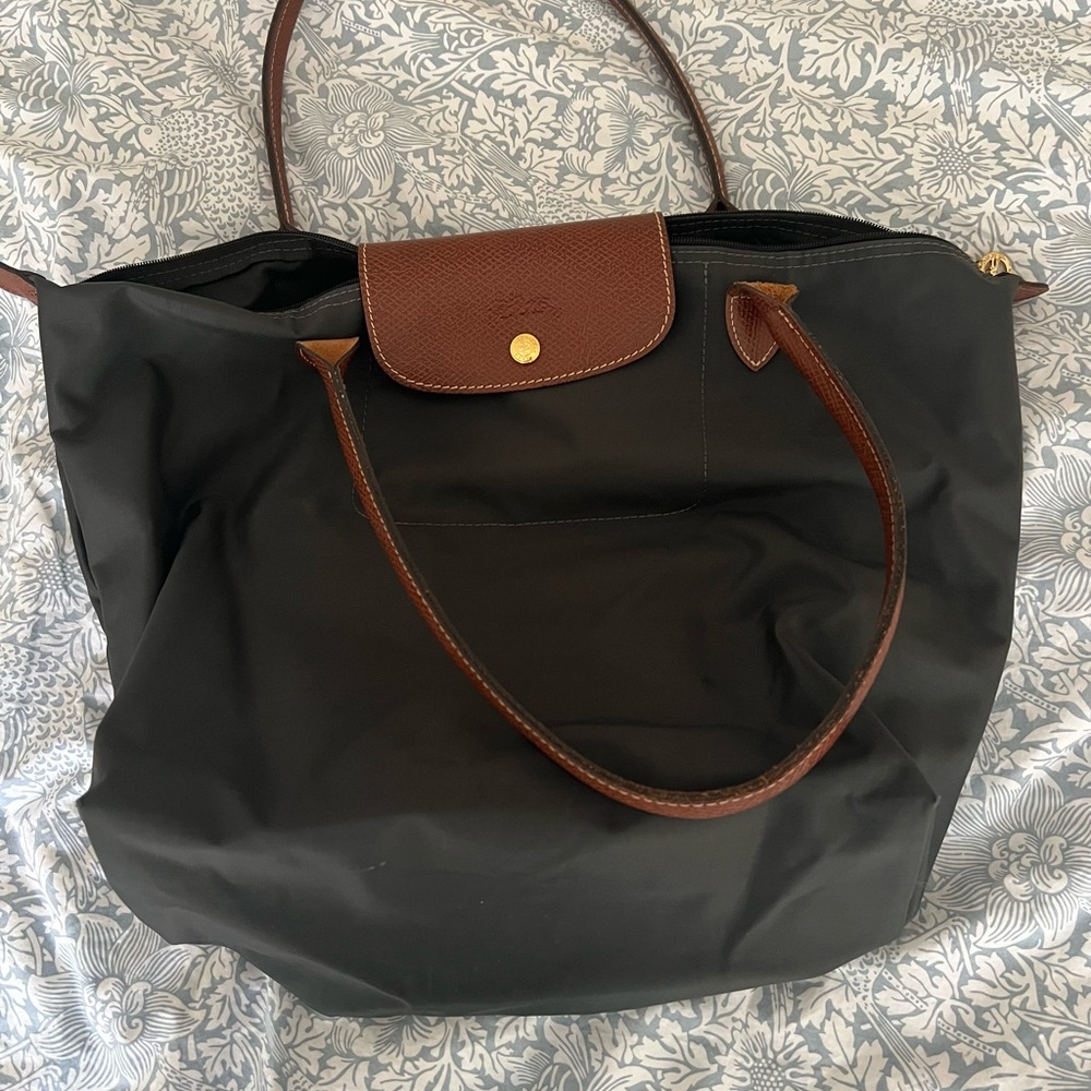 Large Gray Longchamp Women's Bag